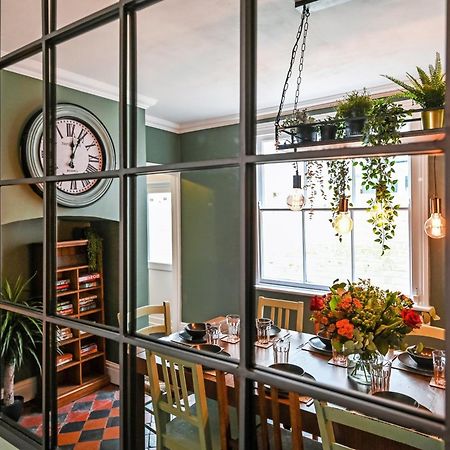 Beautiful Townhouse, Great Location - Pet Friendly Villa Cardiff Eksteriør billede