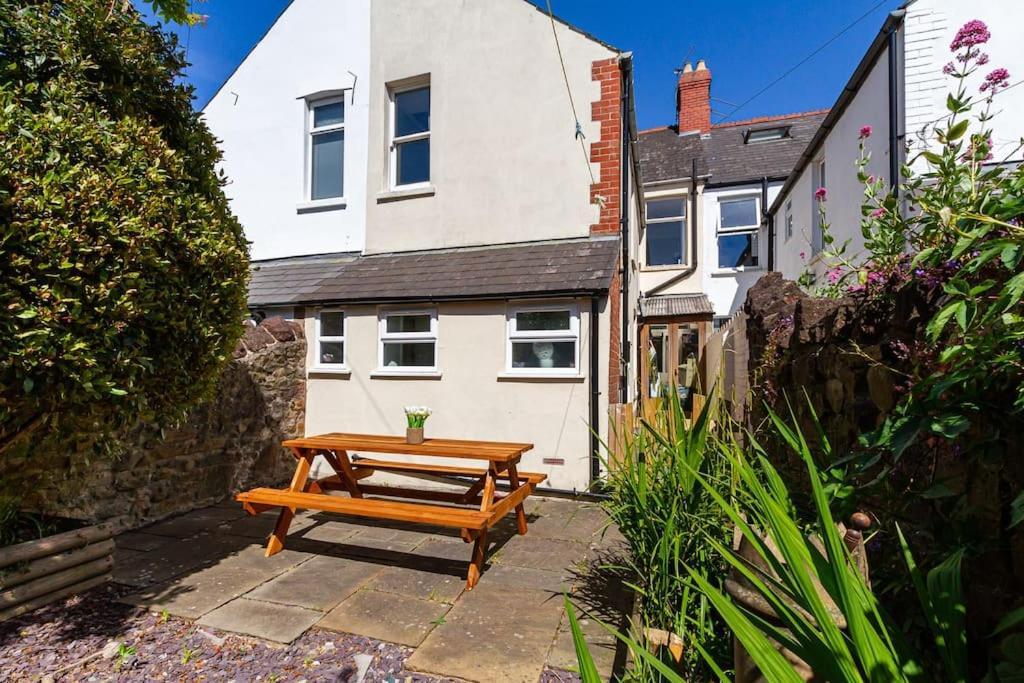 Beautiful Townhouse, Great Location - Pet Friendly Villa Cardiff Eksteriør billede