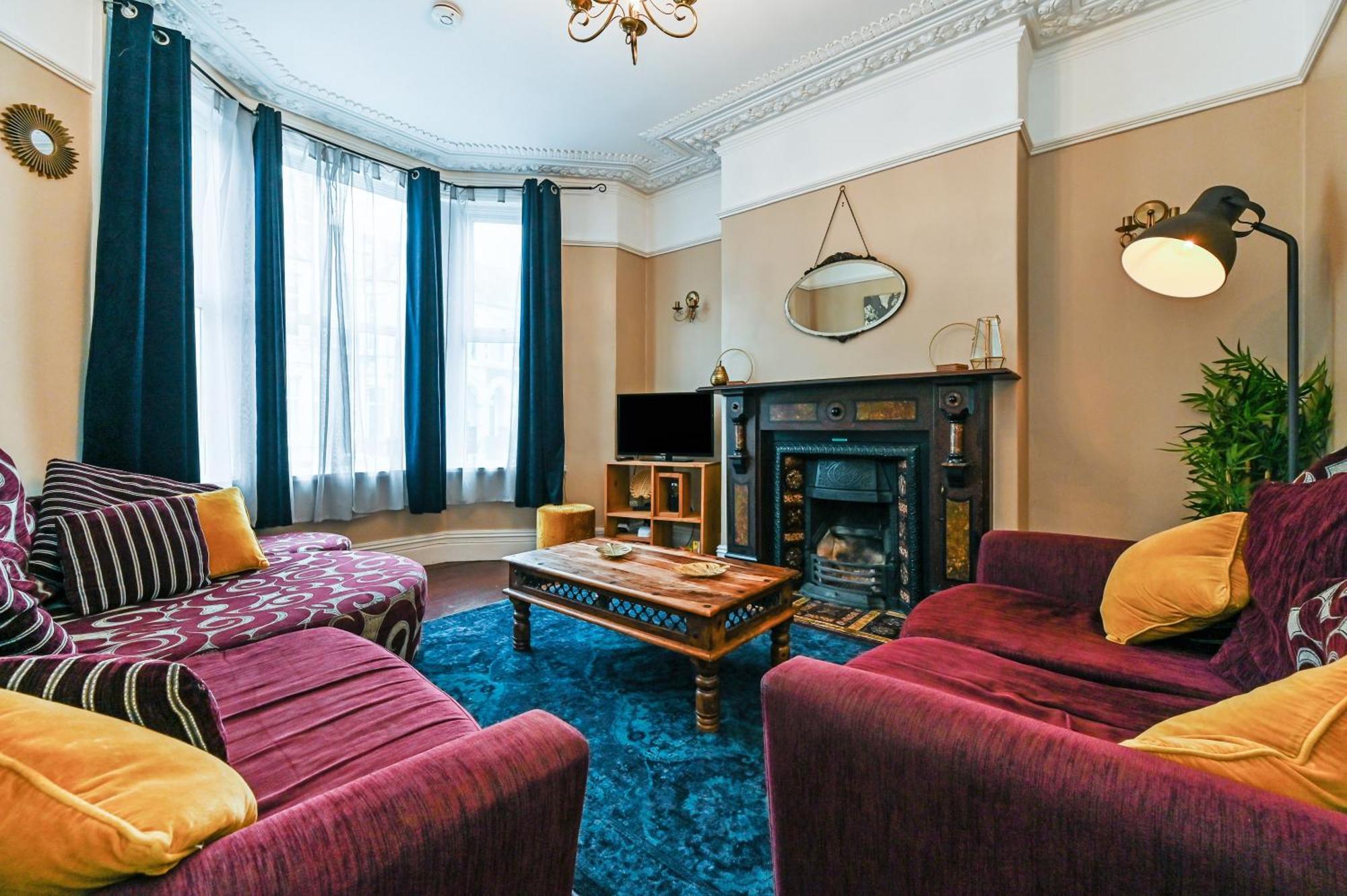 Beautiful Townhouse, Great Location - Pet Friendly Villa Cardiff Eksteriør billede
